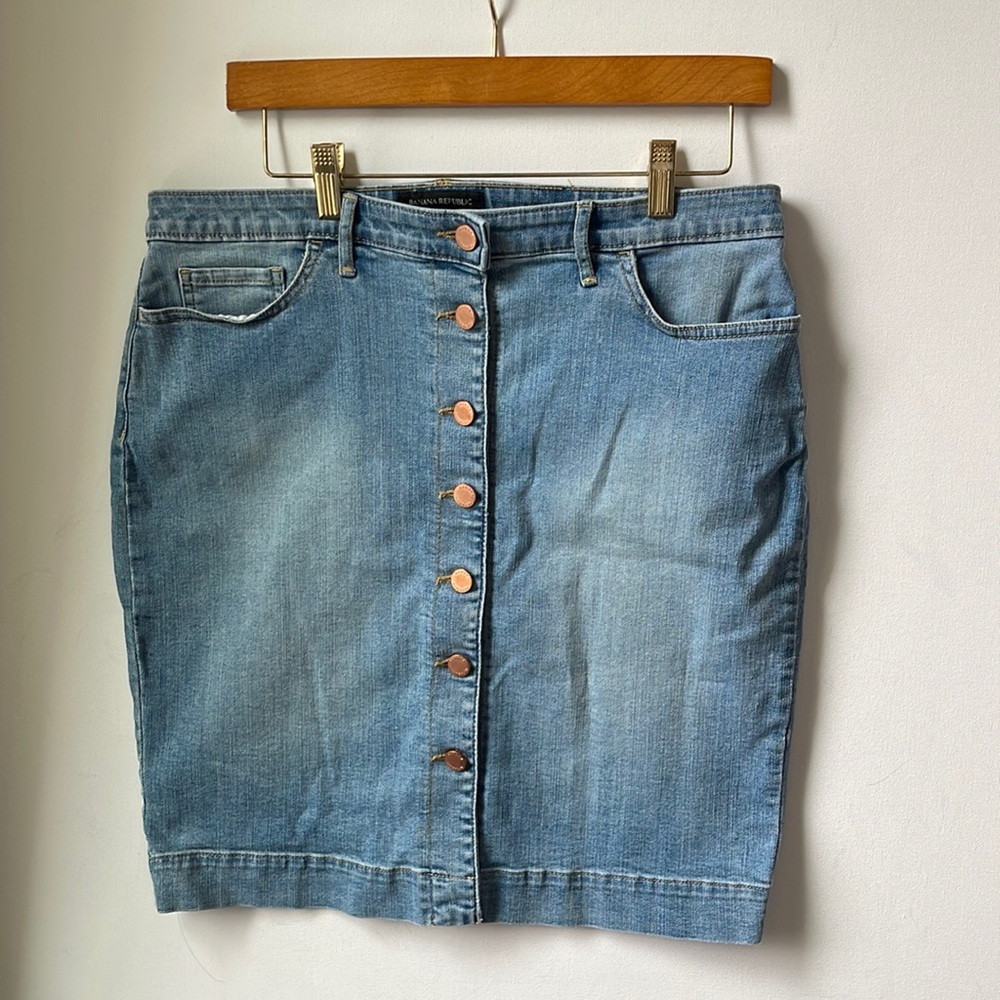 Banana Republic Button Down Pencil Jean Skirt 10P